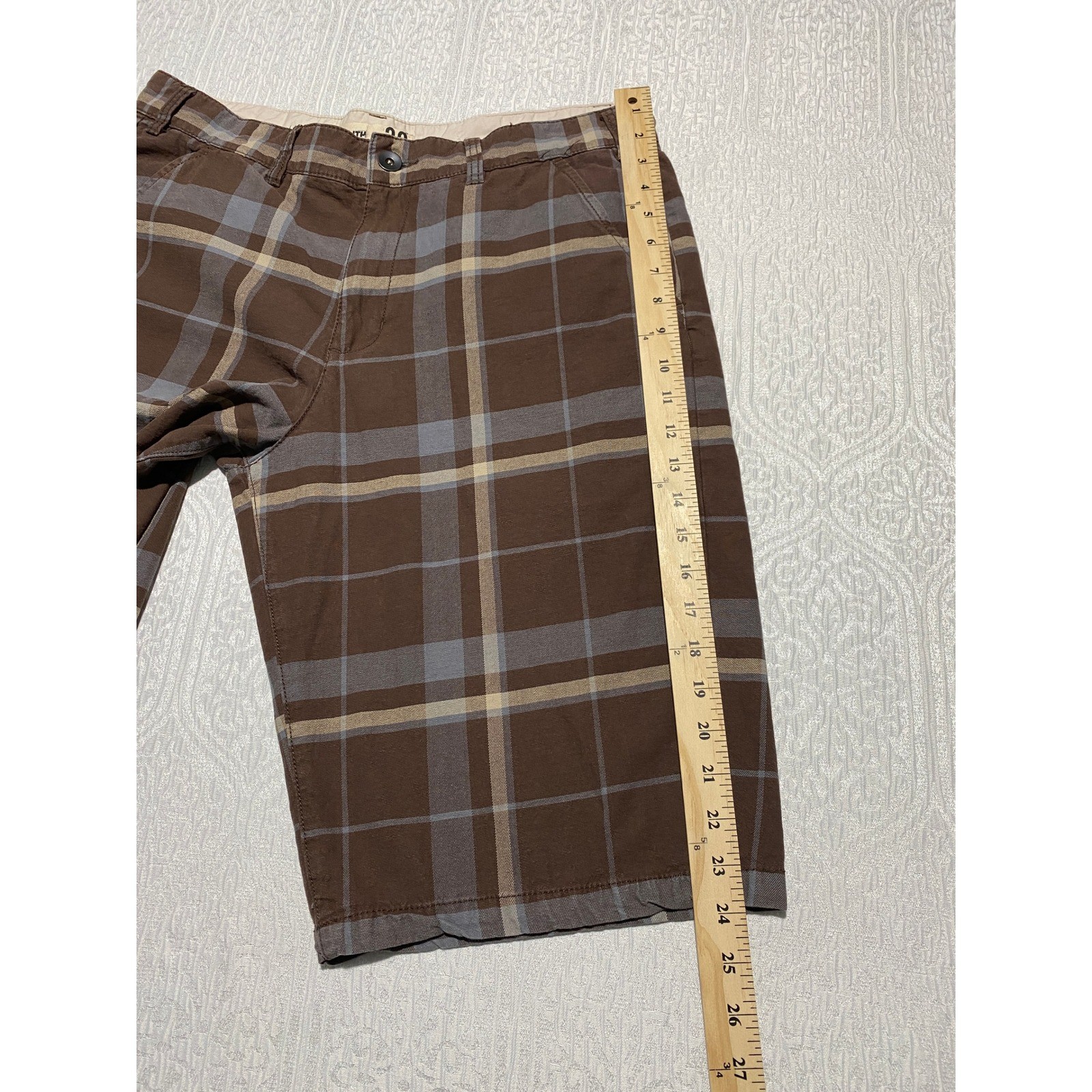 UTILITH Mens Plaid Shorts Size 38 Brown Blue Tan Casual Flat Front