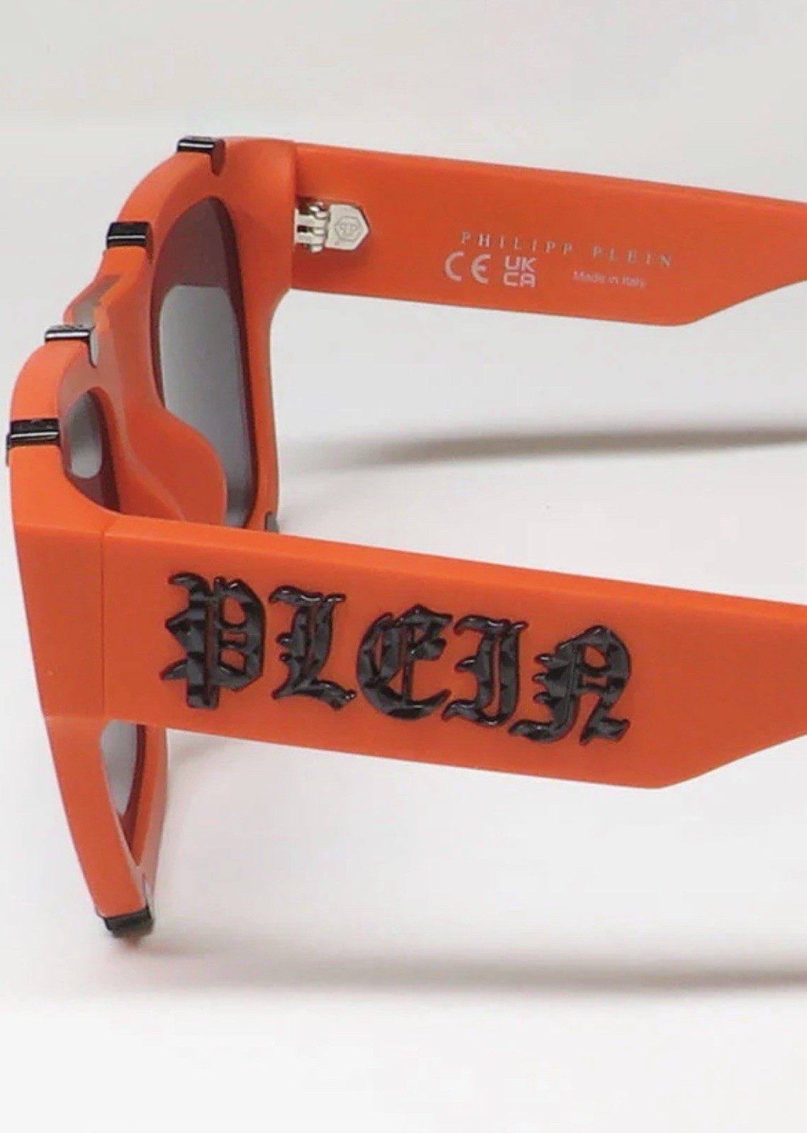 Philipp Plein Unisex Sunglasses: SPP042W
