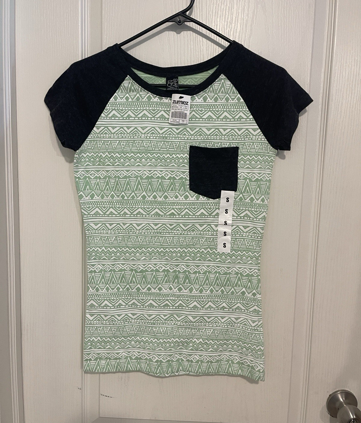 Empyre Men’s S Green Geometric Raglan Pocket Crew Neck Short Sleeve T-Shirt