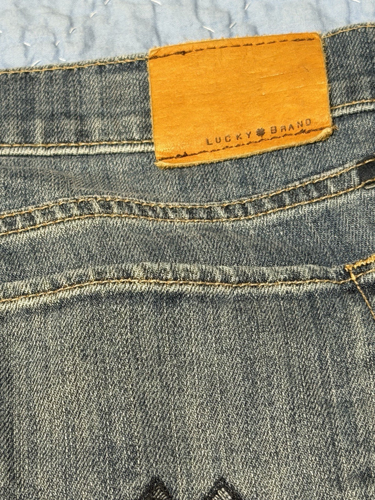 Lucky Brand Sweet ‘N Low Bootcut Jeans Size 8/29 Low Rise Medium Wash Y2K