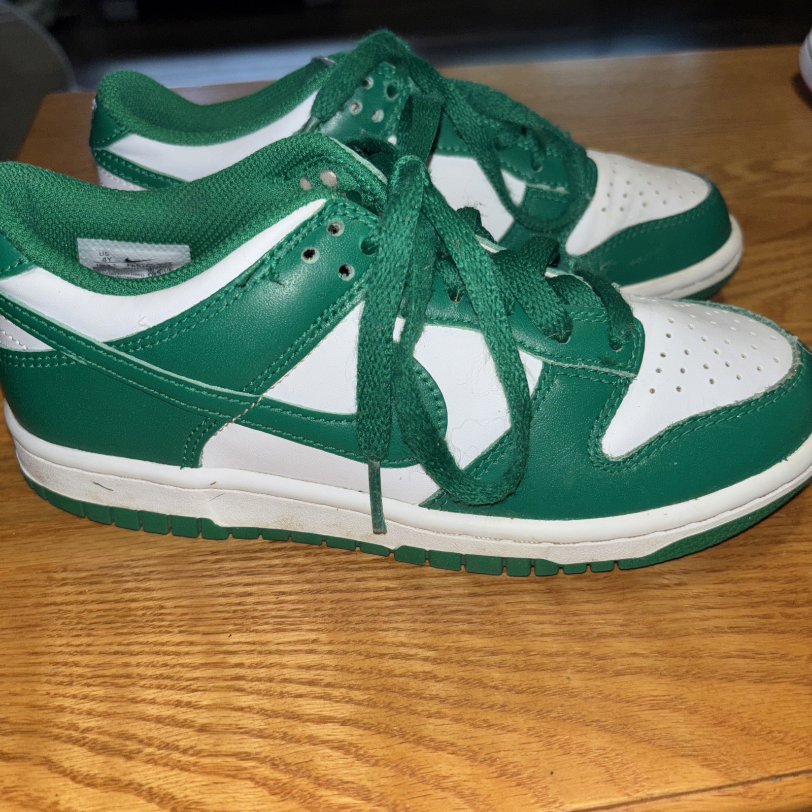 Nike Dunk Low Size 4Y White Malachite Green Fb9109-114 Shoes Sneakers