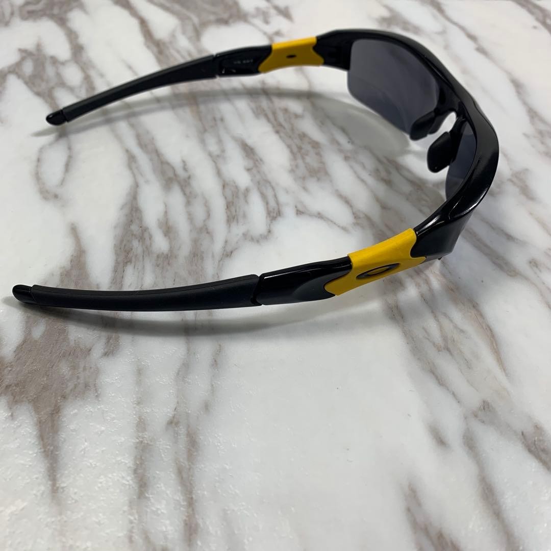 Oakley Flak Jacket Sunglasses Black Yellow Mens Sports Eyewear Authentic
