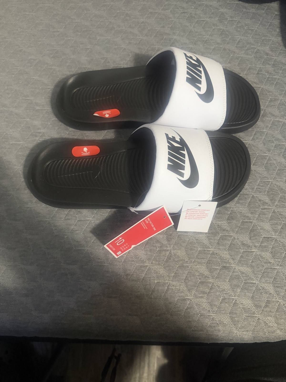 Nike Victori One Slide Sandals Black White Men’s Size 10 Comfort Logo