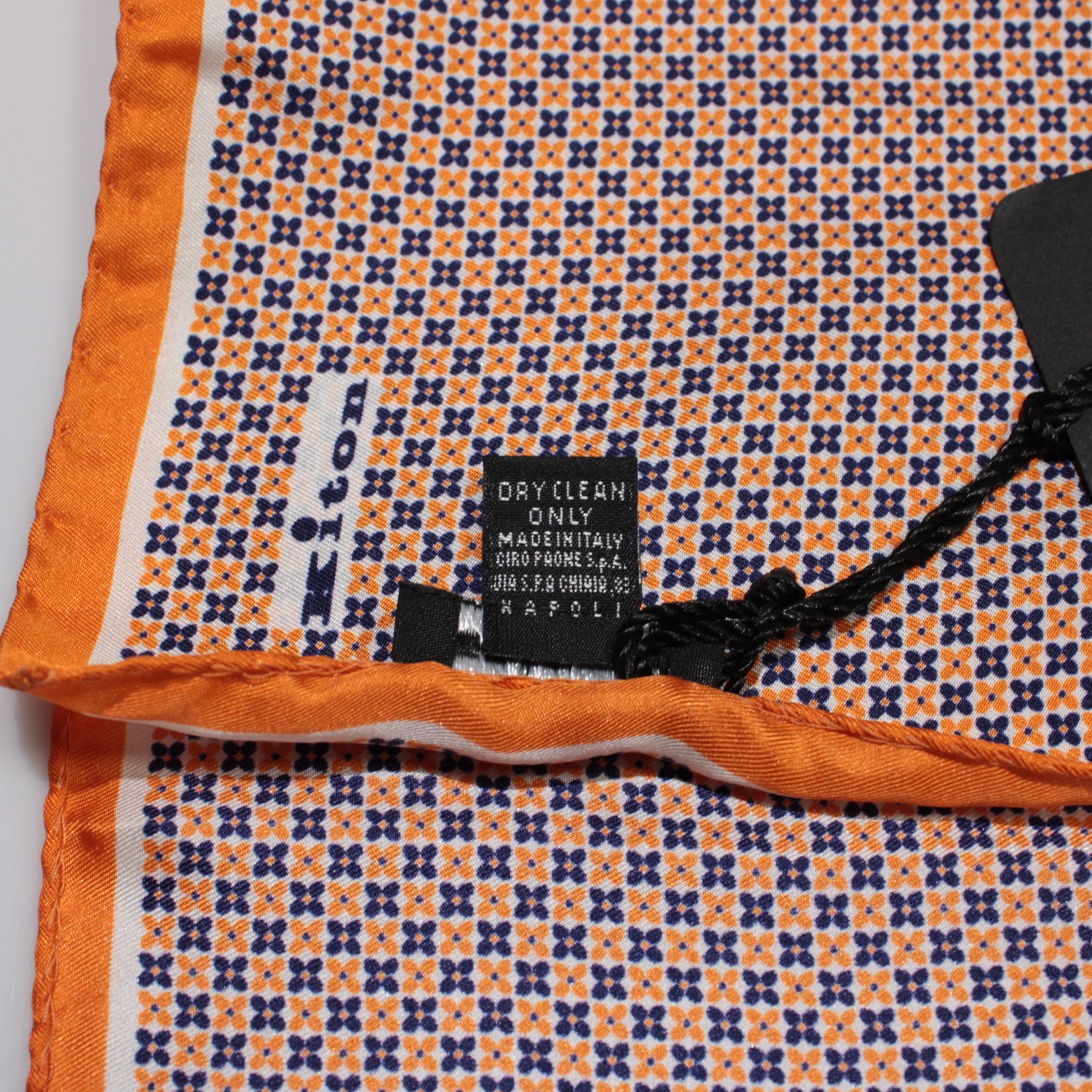 Kiton NWT 100% Silk Pocket Square In Orange & Blue Geometric Print Made in Italy