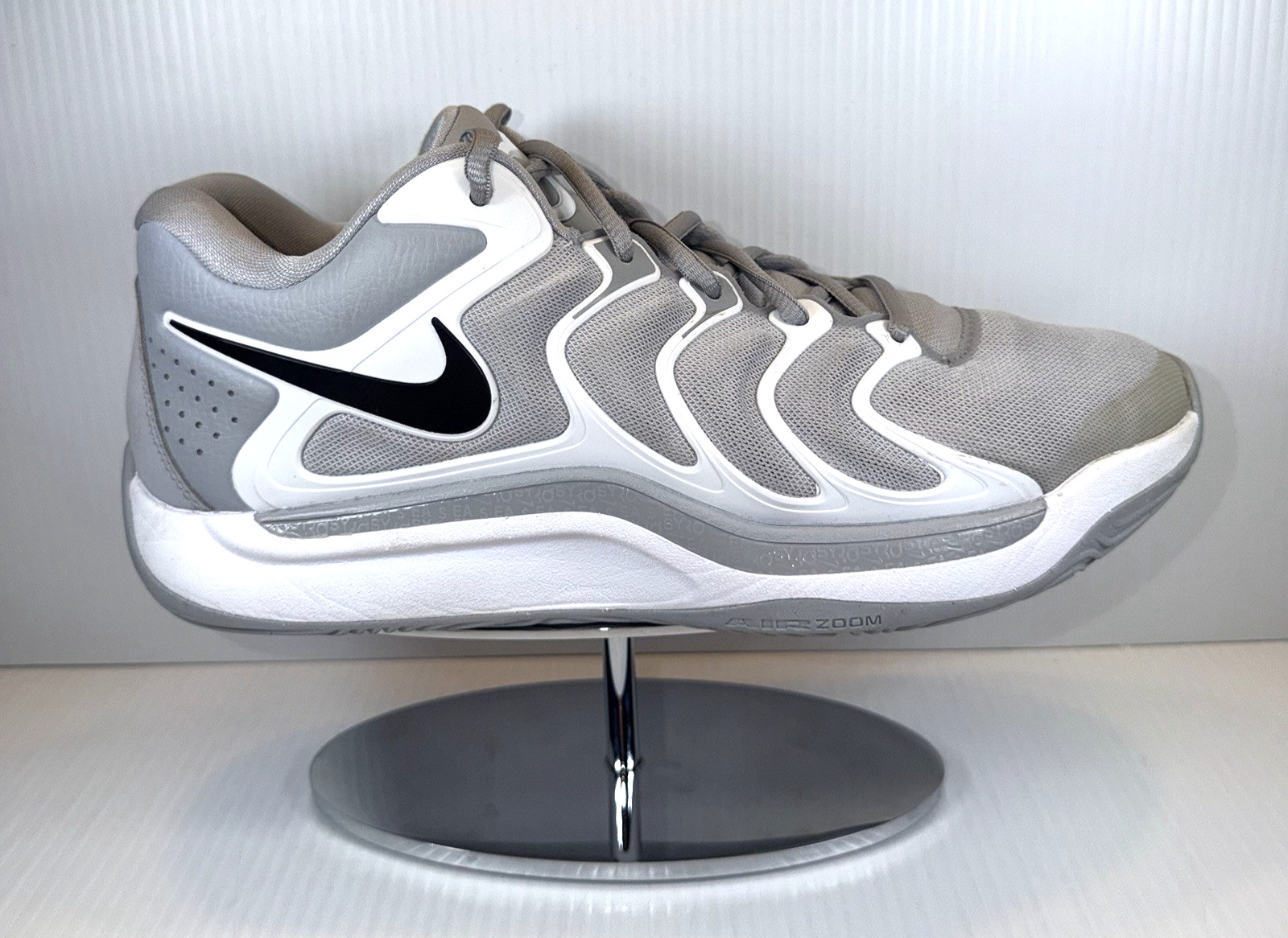 Nike KD17 TB Kevin Durant Men’s Basketball Shoes Size 8.5 Wolf Grey EUC