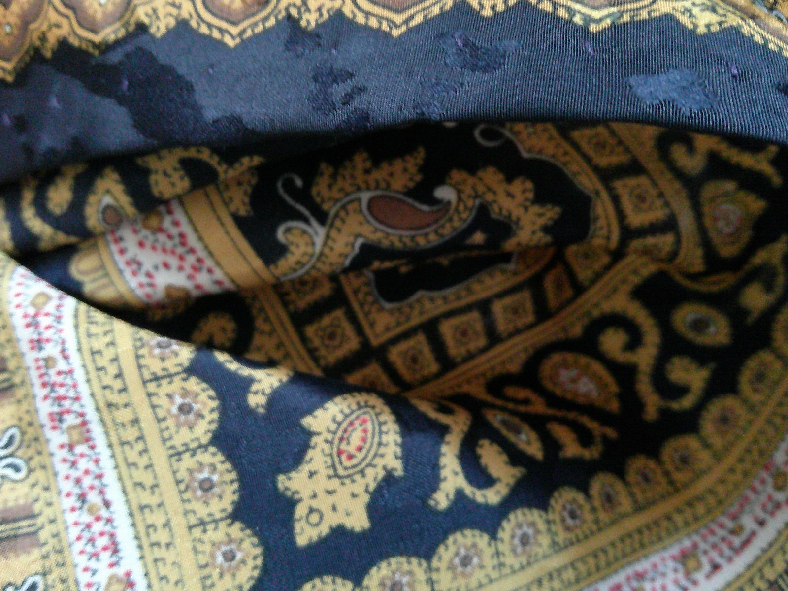 Oriental Design Scarf 35×35 Jacquard Polyester Hand Rolled Hemmed