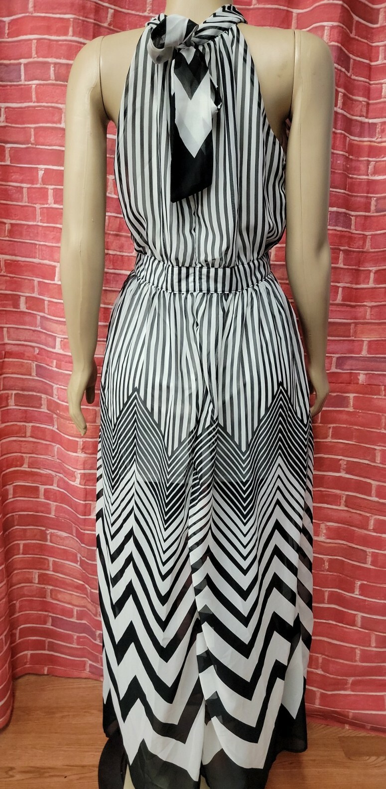 HAODUOYI CHEVRON WHITE BLACK XXL (RUNS small) WOMEN’S MAXI DRESS #C6