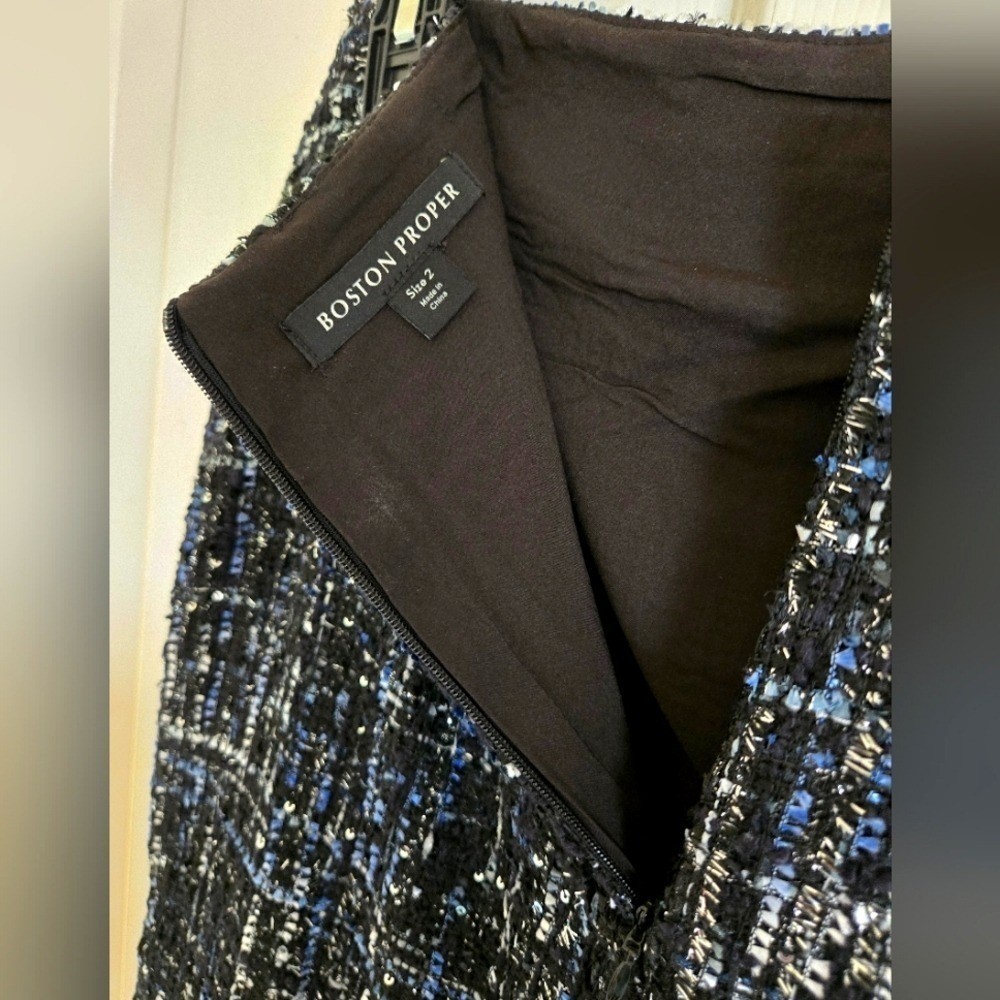 Boston Proper Tweed Skirt Women’s 2 Multi Colored (Black, Blue, And White)