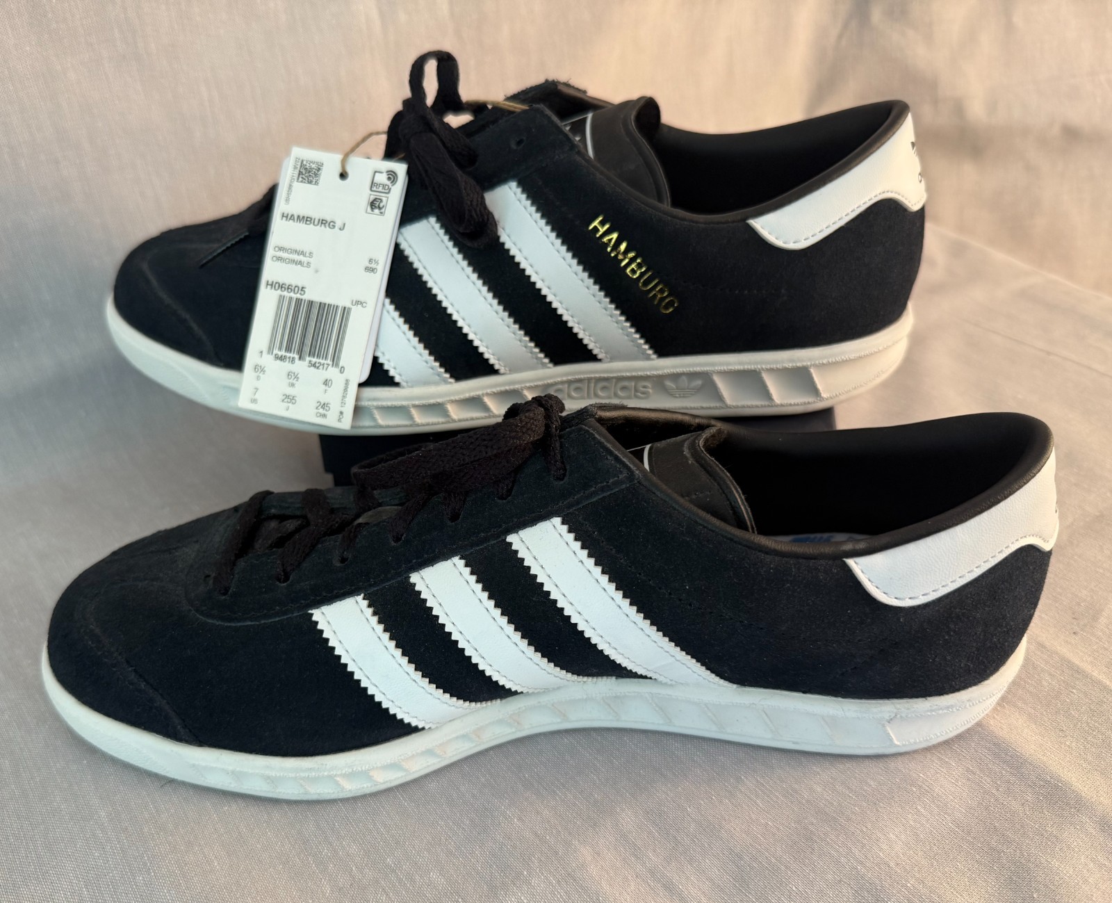 Adidas Hamburg Women’s US 7 Black White Suede Sneakers Trainers NWT Terrace
