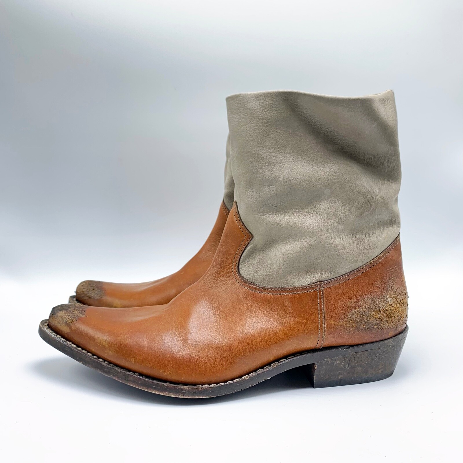 $950 Golden Goose Tribute Distressed Cowboy Western Ankle Boots Brown Grey 38
