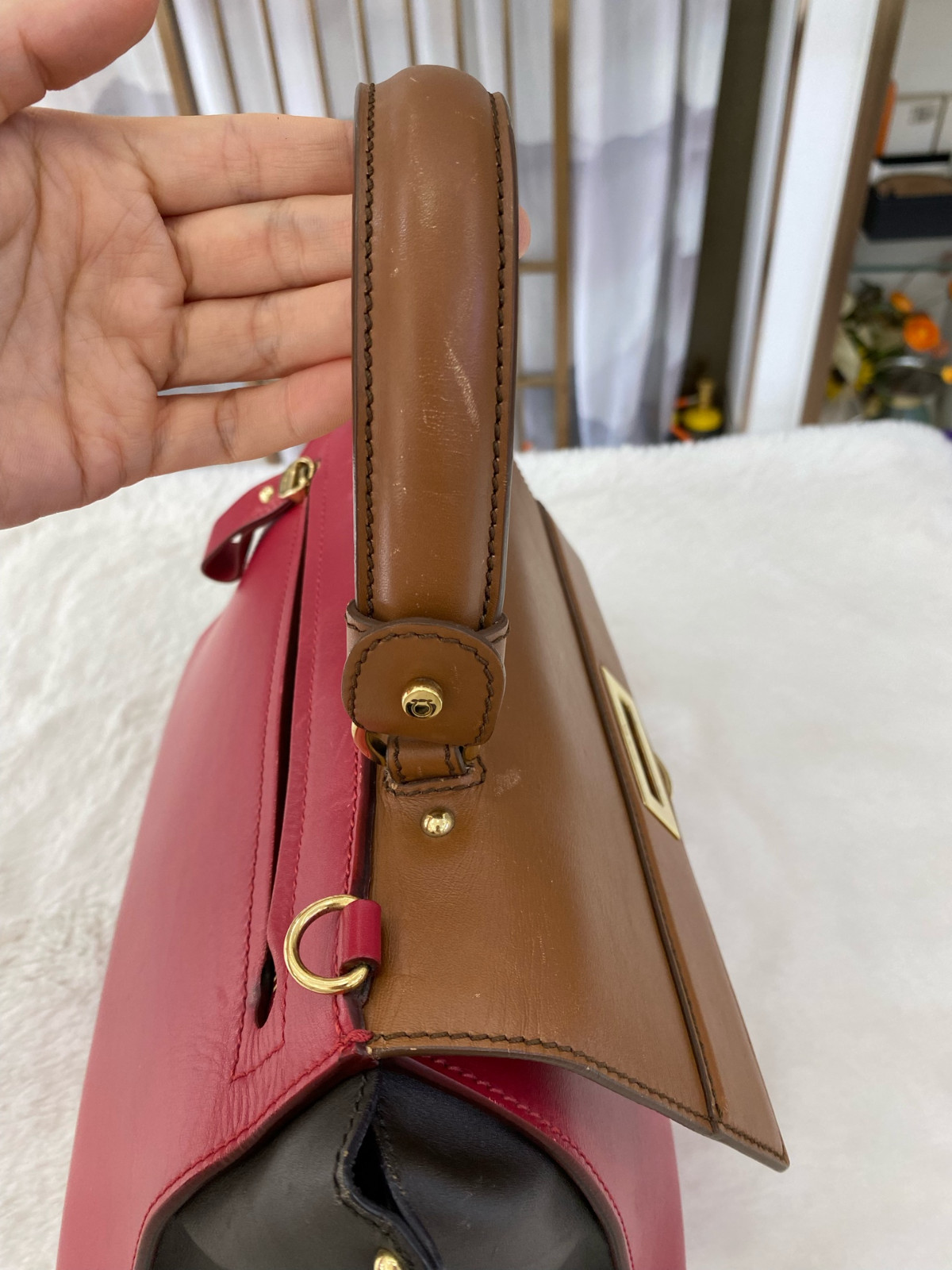 Authentic Salvatore Ferragamo Sofia Smooth Leather Top Handle Bag Brown, Red,