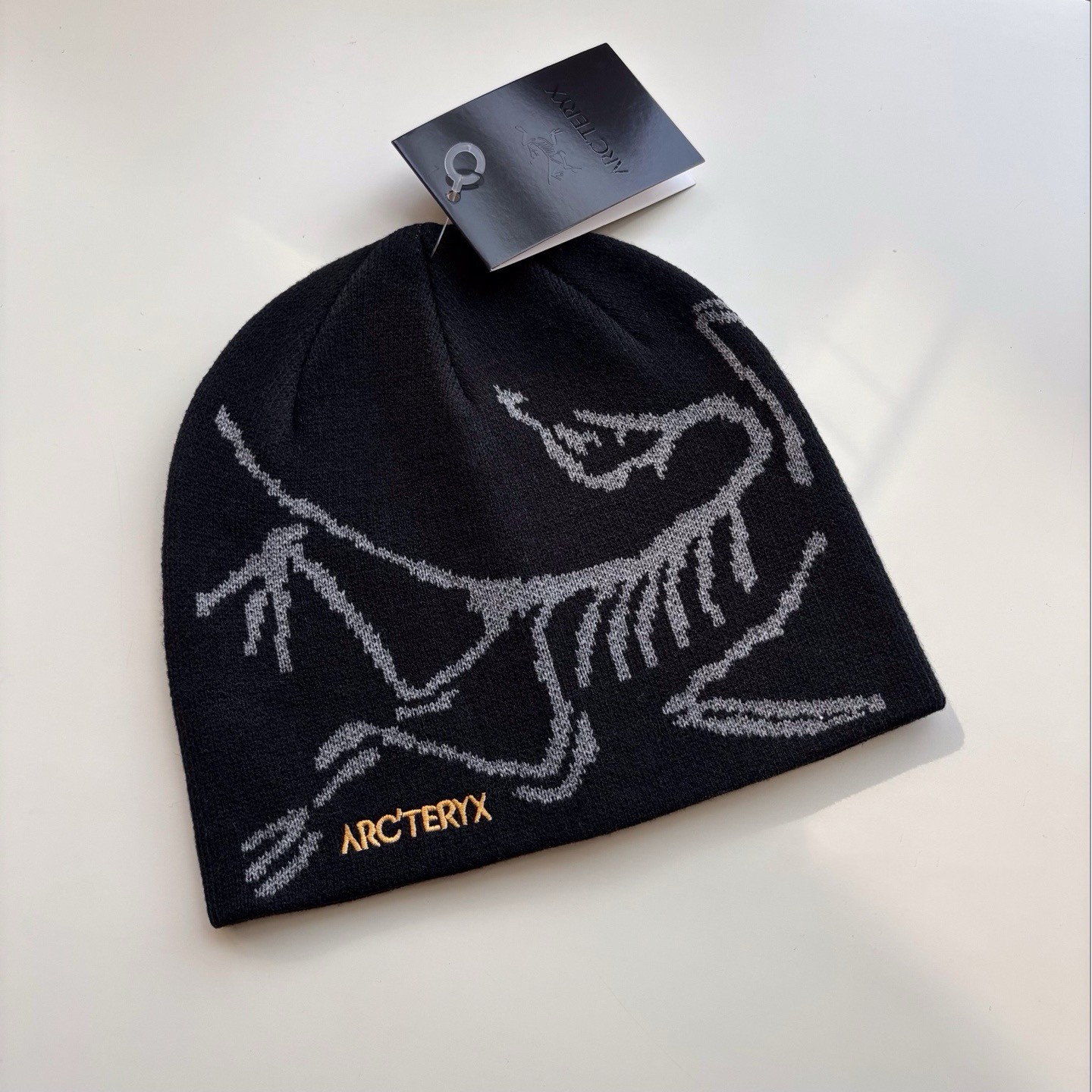 New Arcteryx Bird Head Black Toque Beanie Orca Black Merino Wool Hat for Winter