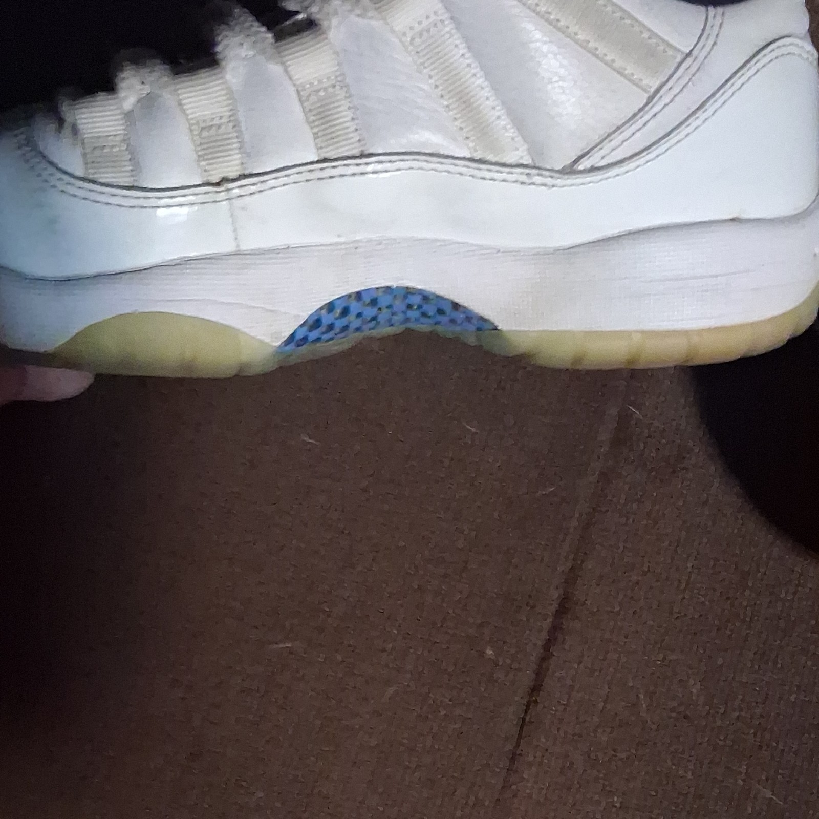 Jordan Air Jordan 11 Mid Top Men’s Lace-Up Basketball Sneakers White/Blue/Black