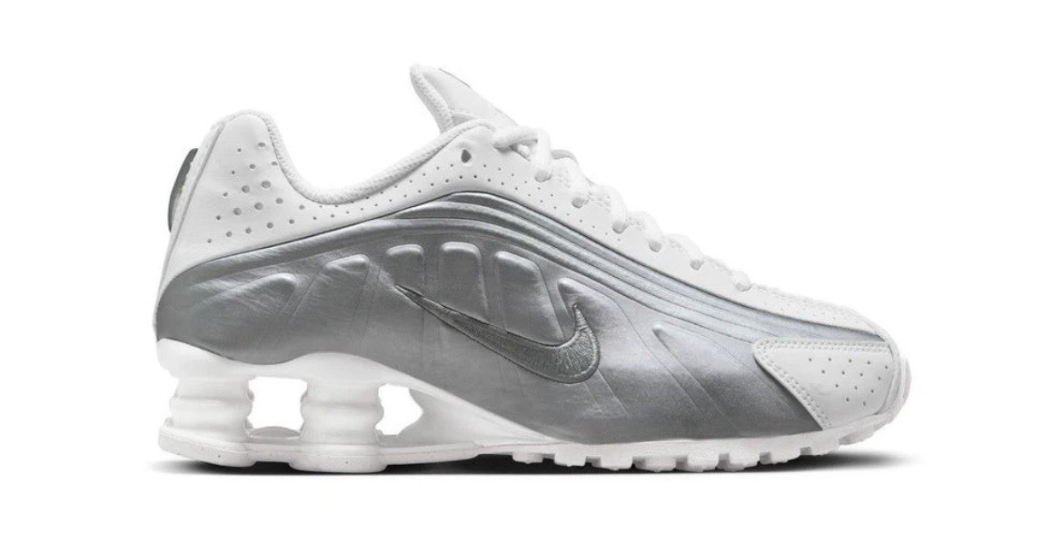 Nike Shox R4 White Metallic Silver Sneakers Shoes CW2626-101 GS Multi Size NEW