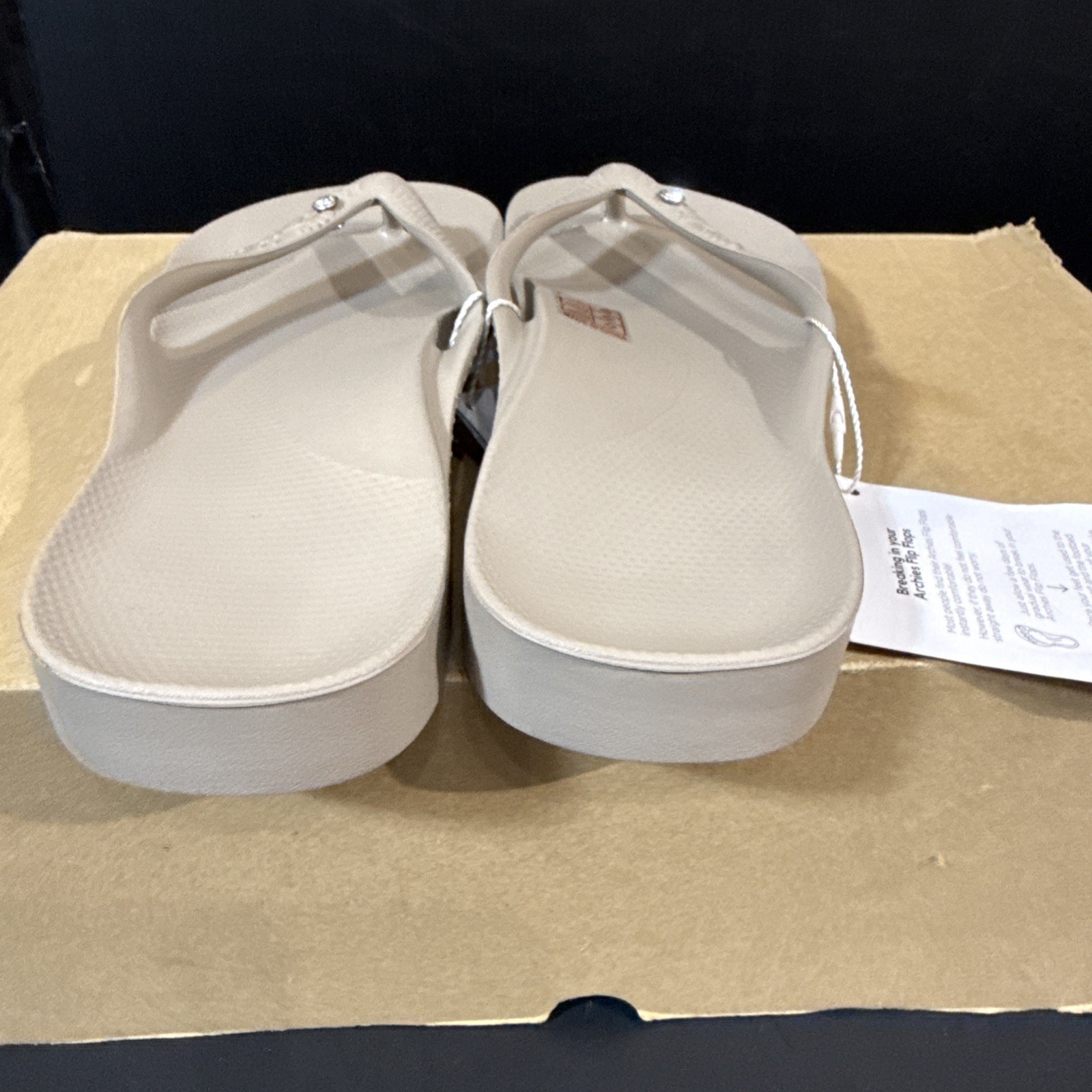 Archies Arch Support Flip Flops Sandals Crystal Tan Sz Men’s 7 Women’s 8 NWT