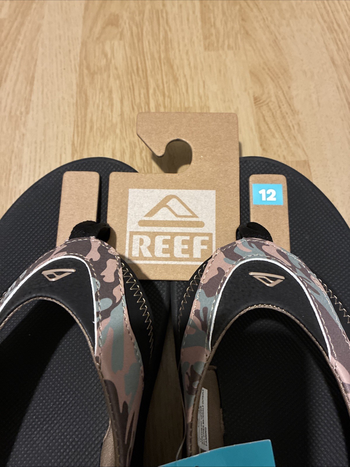 NWT $65 REEF Fanning Men’s Flip-Flop Sandal & Sole Bottle Opener Camo Size 12