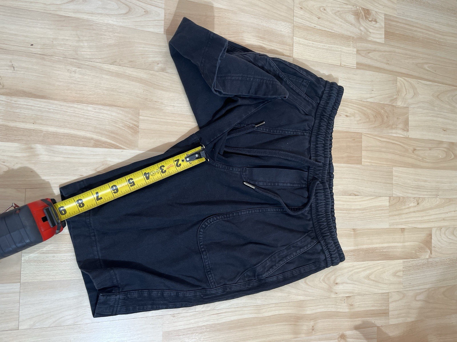 Athleta Farallon Bermuda Birch navy Shorts Women’s Size 0