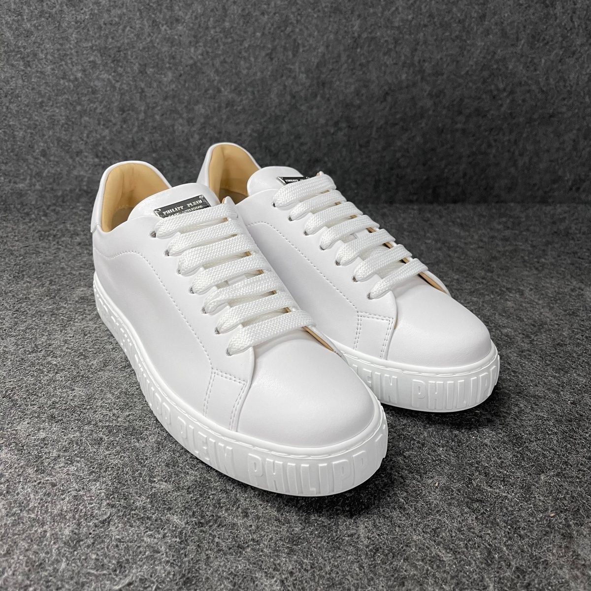 PHILIPP PLEIN Nappa Leather Low Top Sneaker Women’s Size 35/US 5 White