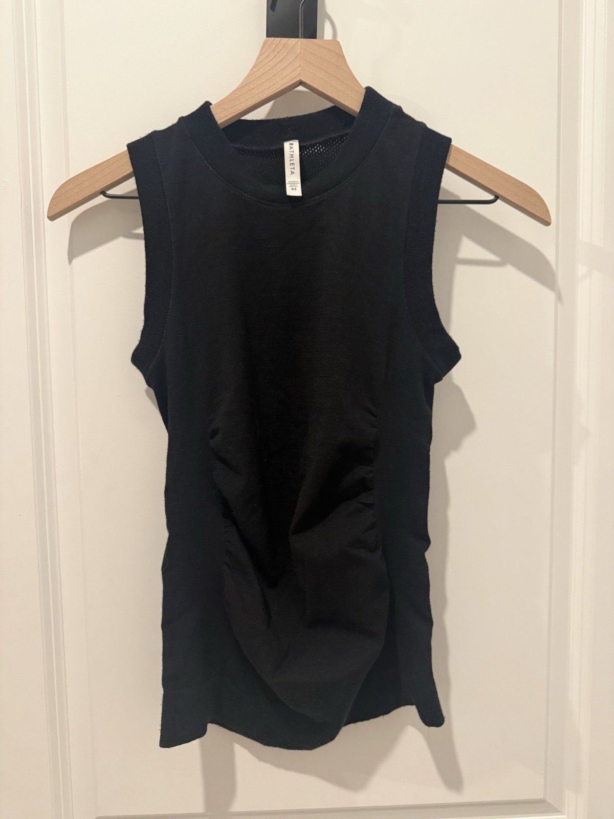 Athleta Black Sleeveless Wool Blend Knit Tank Top Women’s XS Ruched Side Stretch
