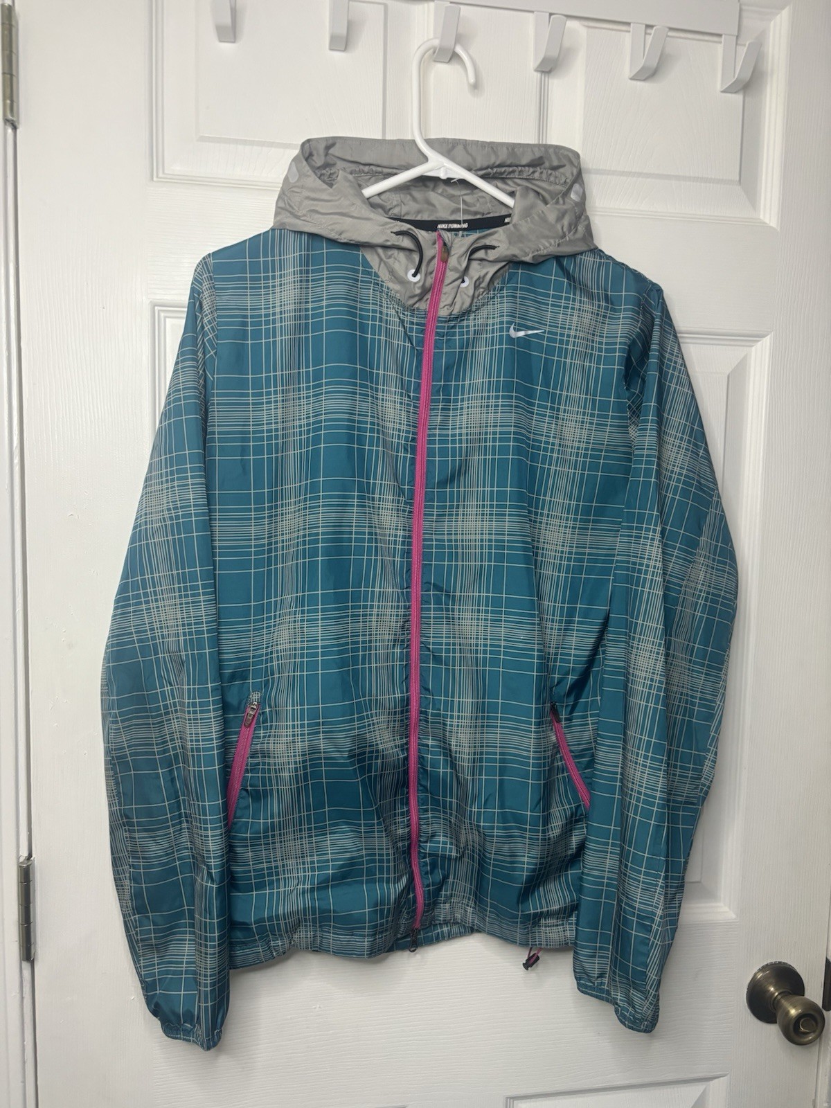 NIKE Plaid Phenom Vapor Hooded Windbreaker Running Jacket Blue Women Sz Medium