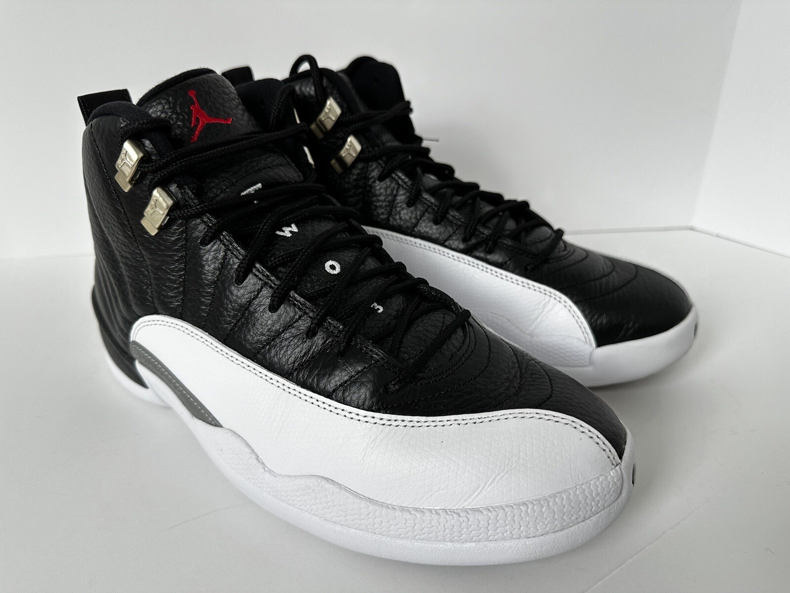 Nike Air Jordan 12 Playoffs 2022 Size 10 CT8013-006 Black White Red Grey XII