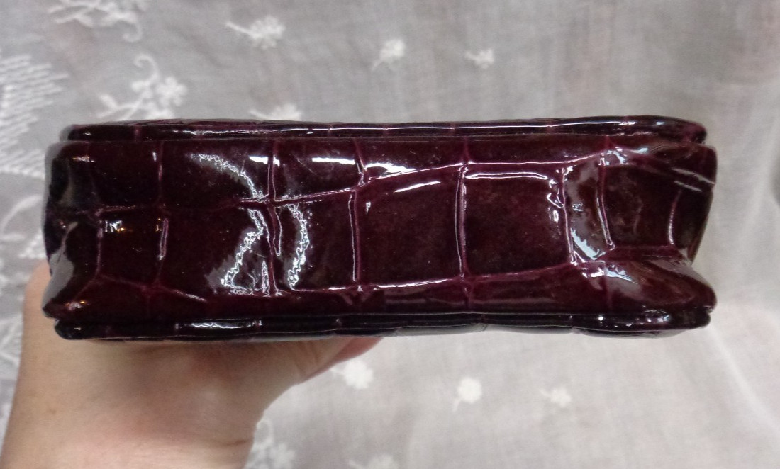 BRIGHTON Burgundy Dark Red Croc Accent Kisslock Short Chain Mini Purse