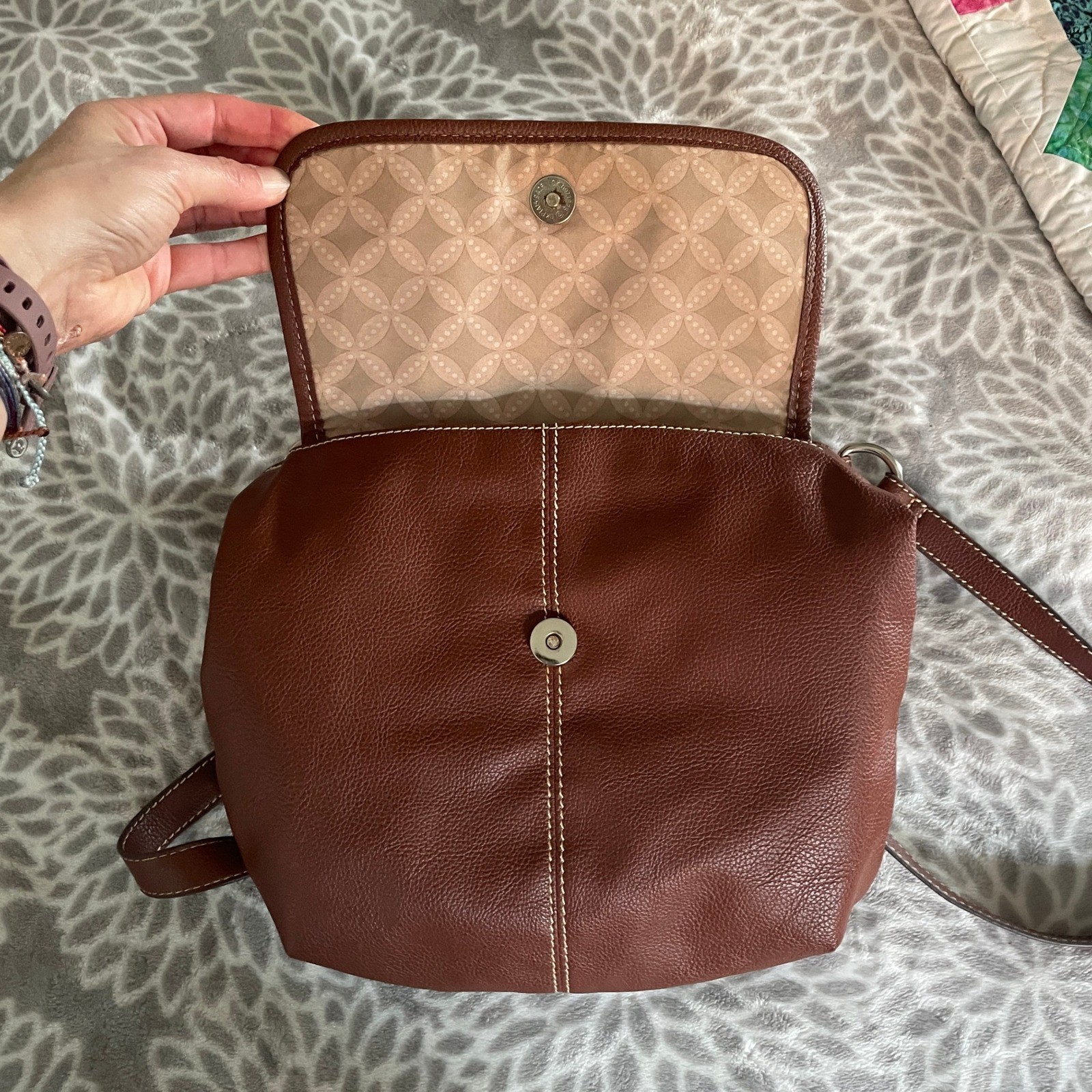 Franco Sarto Brown Pebbled Leather Crossbody Bag Silver Logo Normcore Everyday
