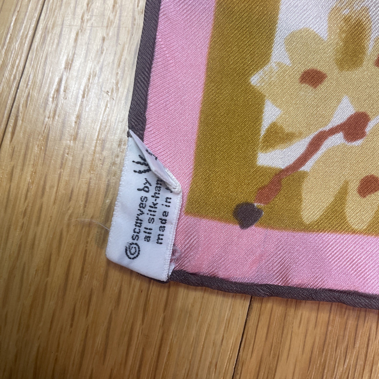 VERA All Silk Japan Hand Crafted PINK Tan NECKERCHIEF SILK SCARF