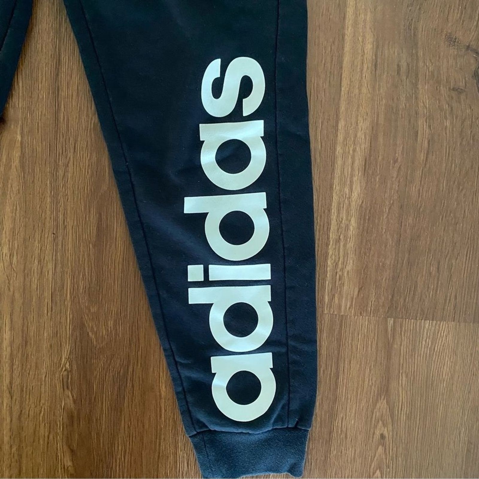 Adidas Pants Sweatpants joggers Black active loungewear Kids M 10/12