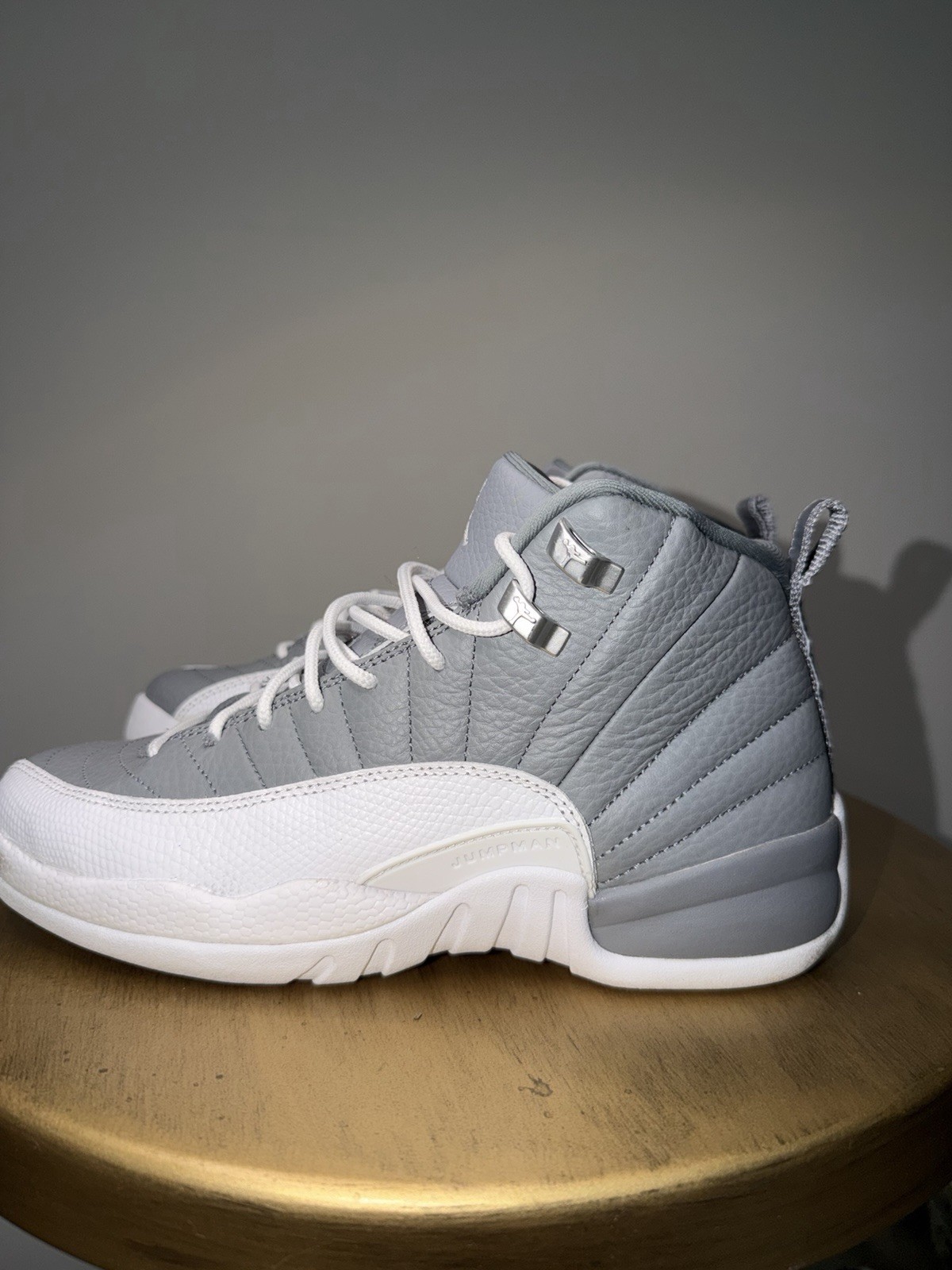 JORDAN 12 Retro Stealth 2022 Youth Size 6