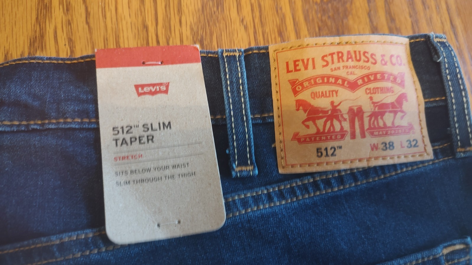 New Levi’s 512 Slim Taper Jeans 38×30 (Tagged 38×32) Dark Wash Irregular NWT