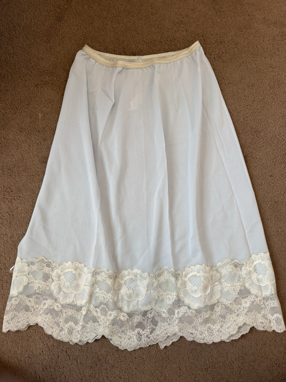 Vintage saramae lingerie 696 Light blue slip Lace Trim Slit Has Stain Sz Medium
