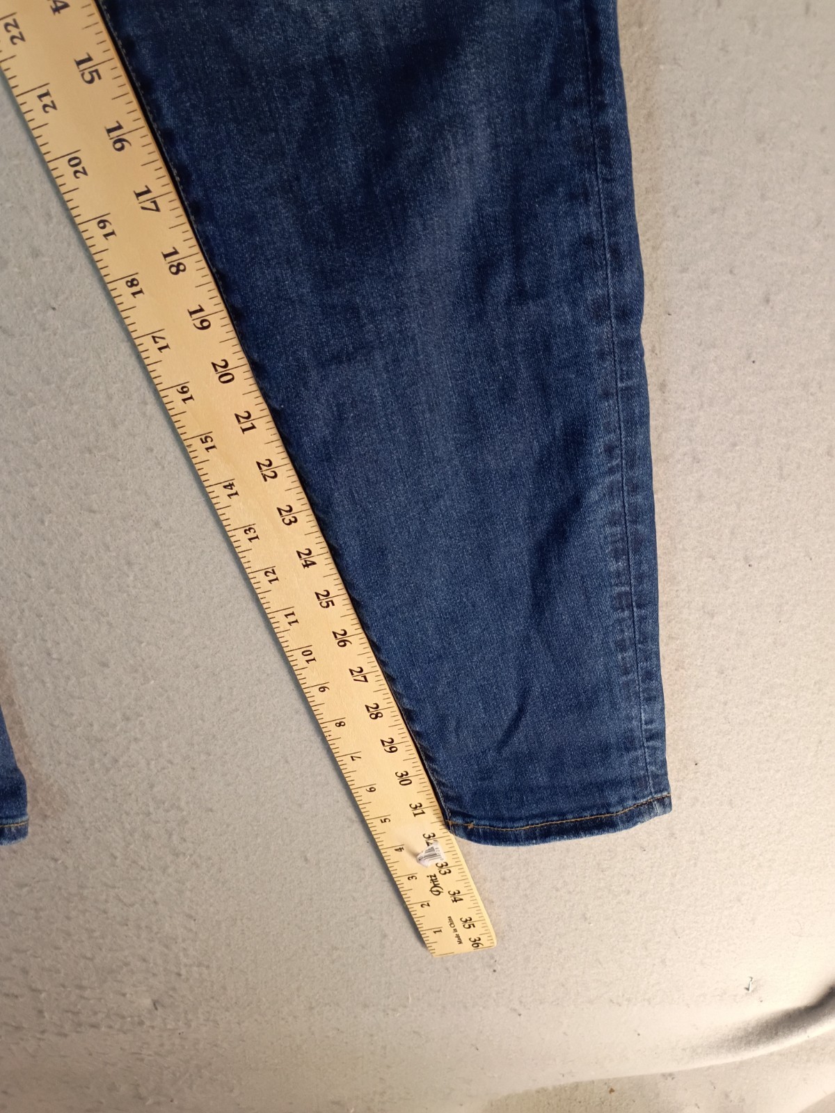 American Eagle Curvy Hi Rise Jegging Womens 12 X-Long Medium Dark Wash Jeans