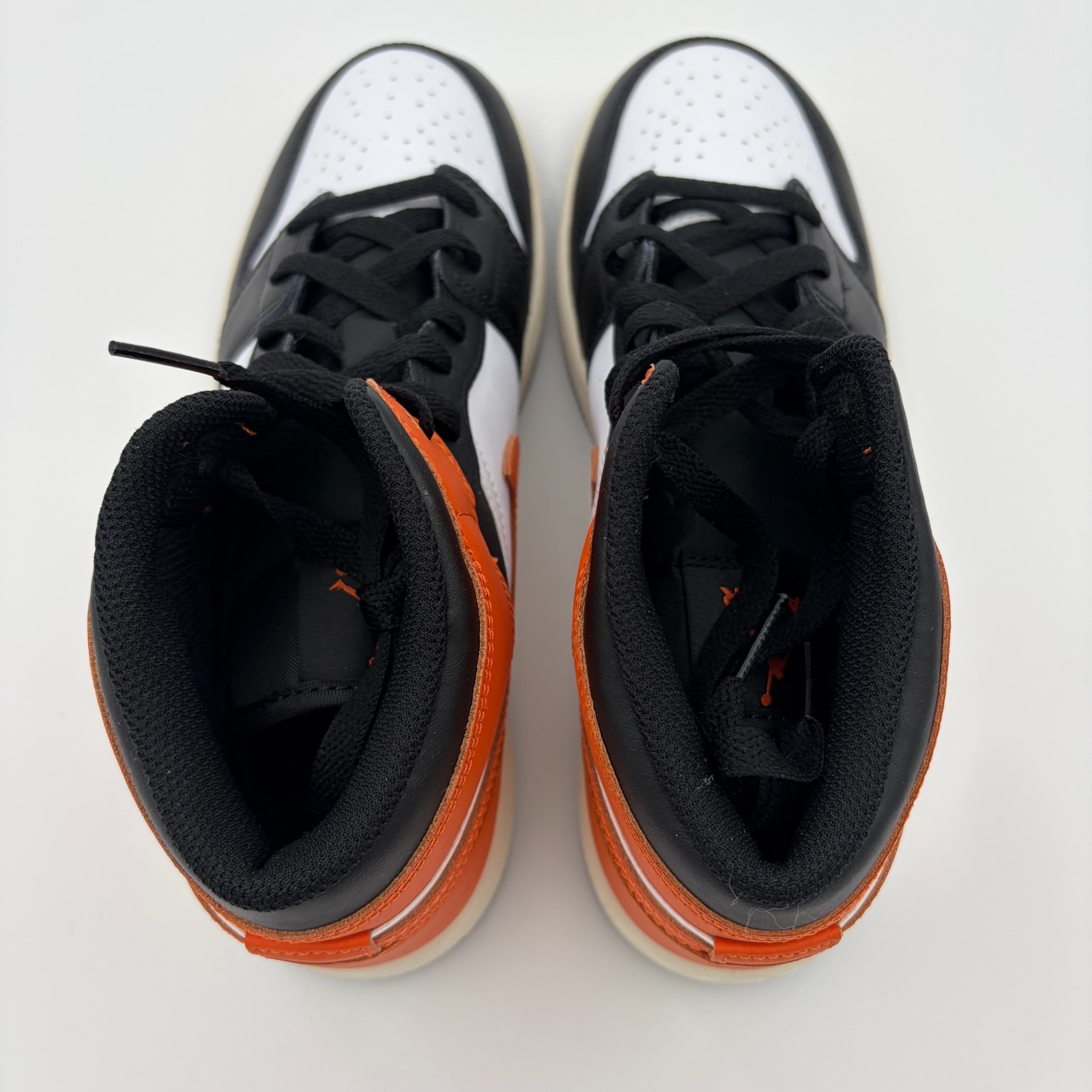 Nike Air Jordan 1 Mid (GS) Shoes Starfish Black DQ8423-801 Gradeschool 7Y