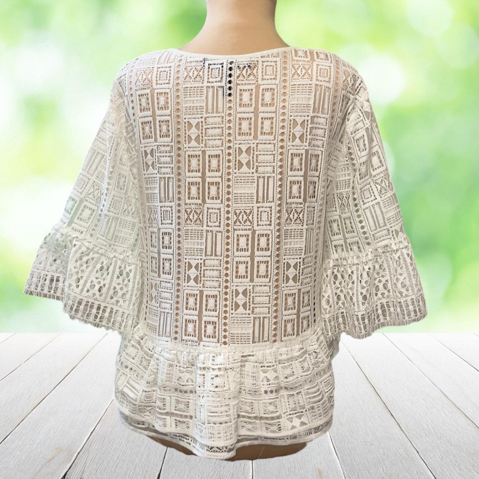 BCBGMAXAZRIA Lace Peasant Top Boho Crochet Bell Sleeve Sheer White Sz M