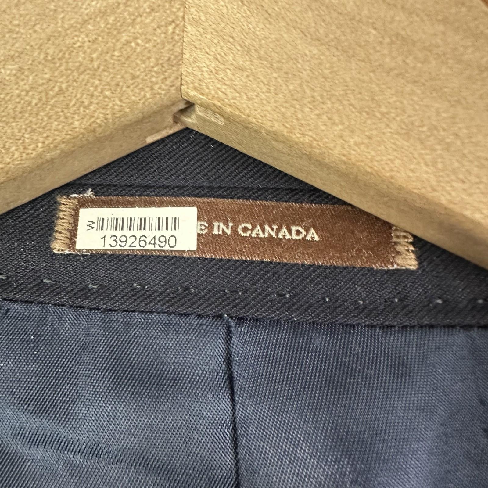 Peter Millar Blazer Mens 42R Navy Blue Solid 2 Button 100% Wool Canvased Jacket