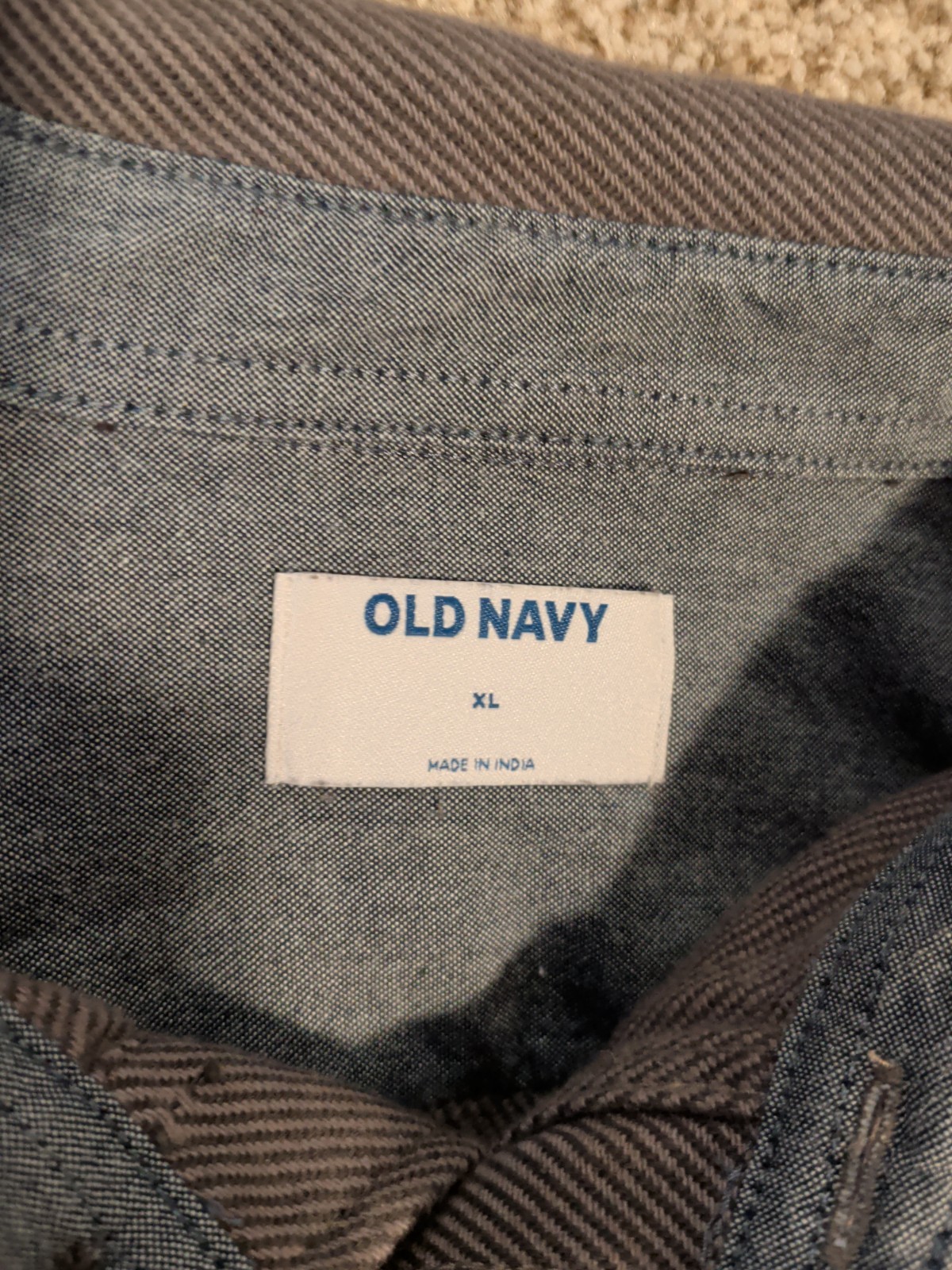Old Navy Textured Grey Over shirt Men’s XL