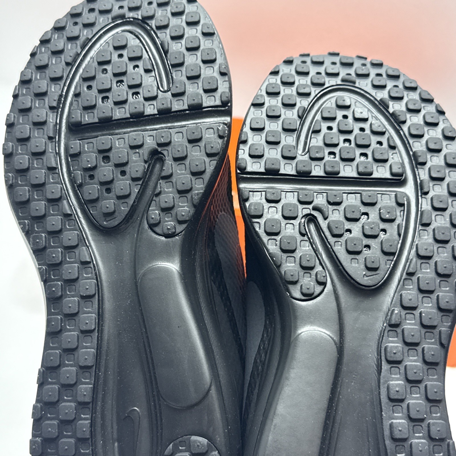 Size 6 Women’s Nike Revolution 8 Workout Running Shoes HJ8485 Black No Lid New