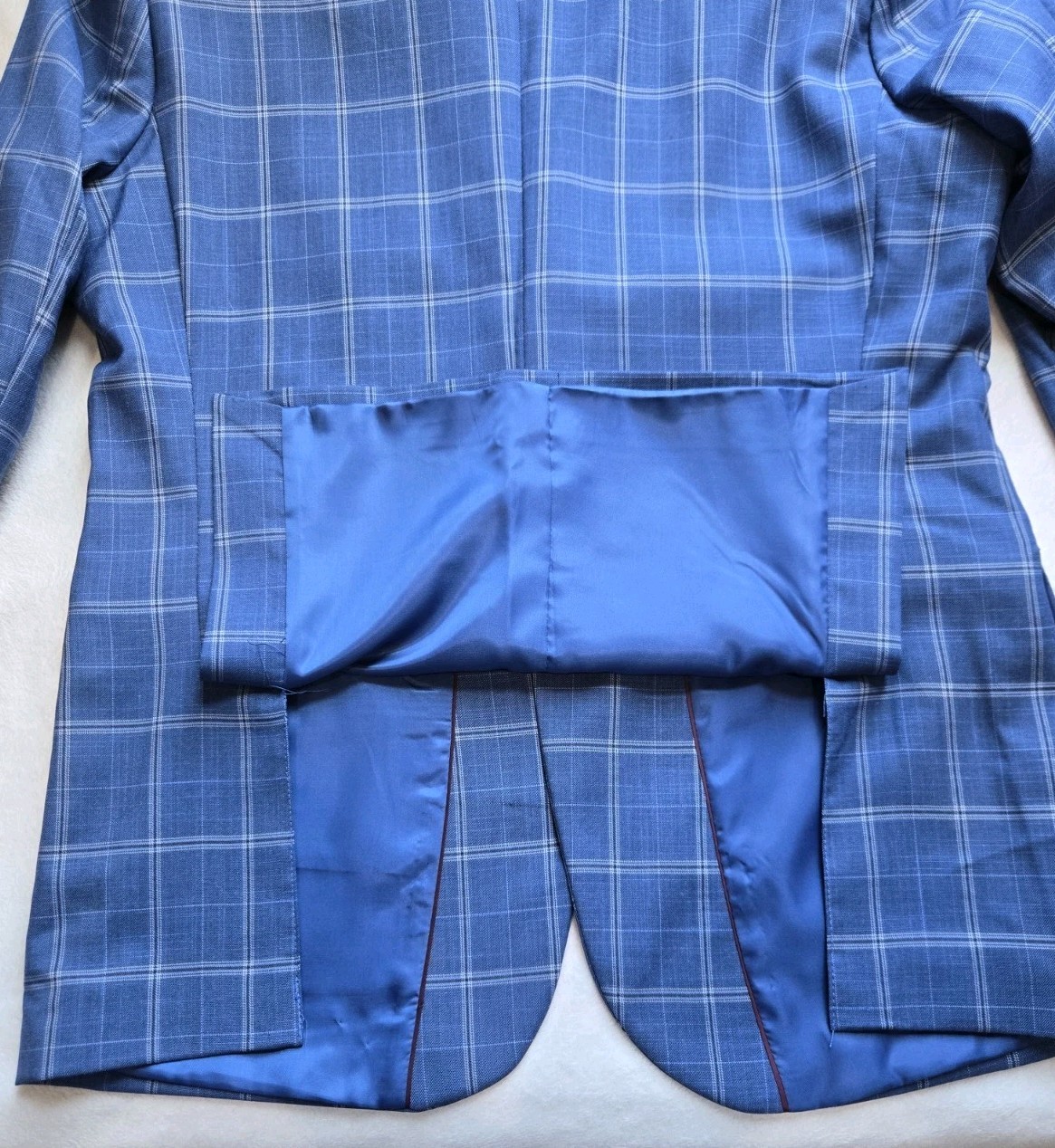 Lineage Performance Stretch Fabric Blue Windowpane 2pc Suit Mens 50R Pants W44