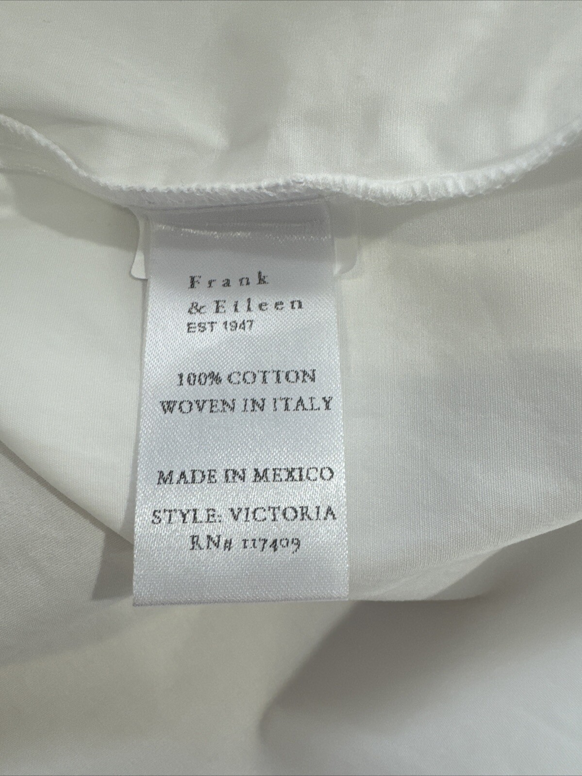 Frank & Eileen Italian Victoria Tuxedo Shirt Womens White SuperLuxe Sz S
