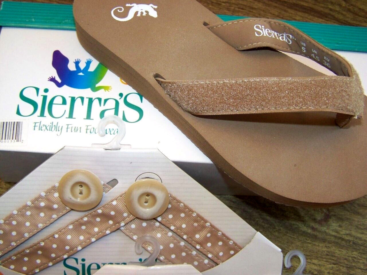 NEW SIERRAs Switchflops Tan Flat Sandal Size 7M w Lot 3 Sets of Straps Lindsay