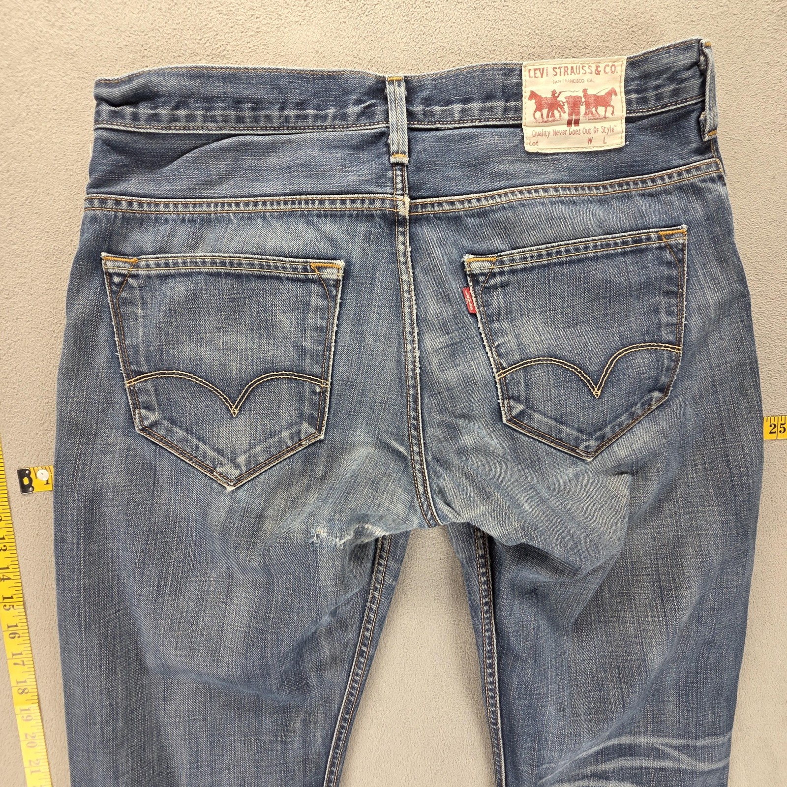 Vintage Levis Engineered Jeans Mens 34×34 Blue Honeycomb Whiskers Zip Fly