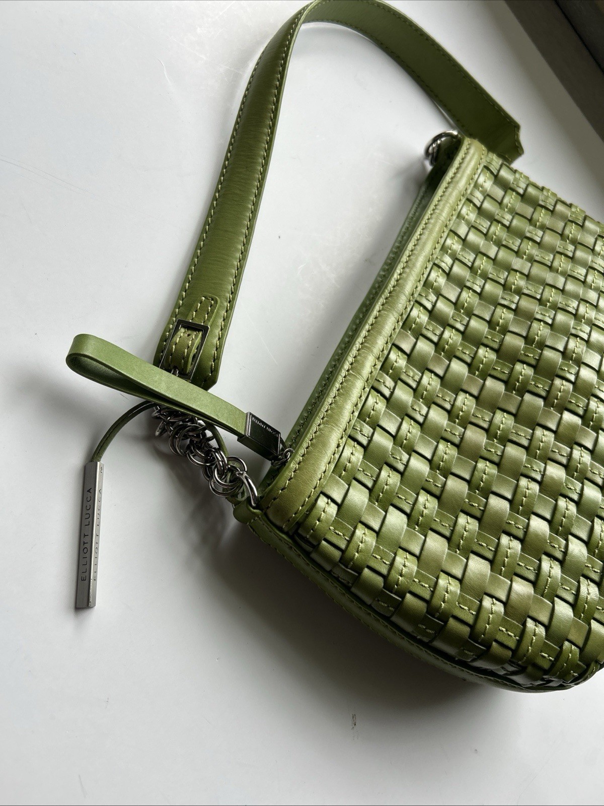 Elliott Lucca Green Woven Zip Shoulder Bag Chain Strap Detachable Lined