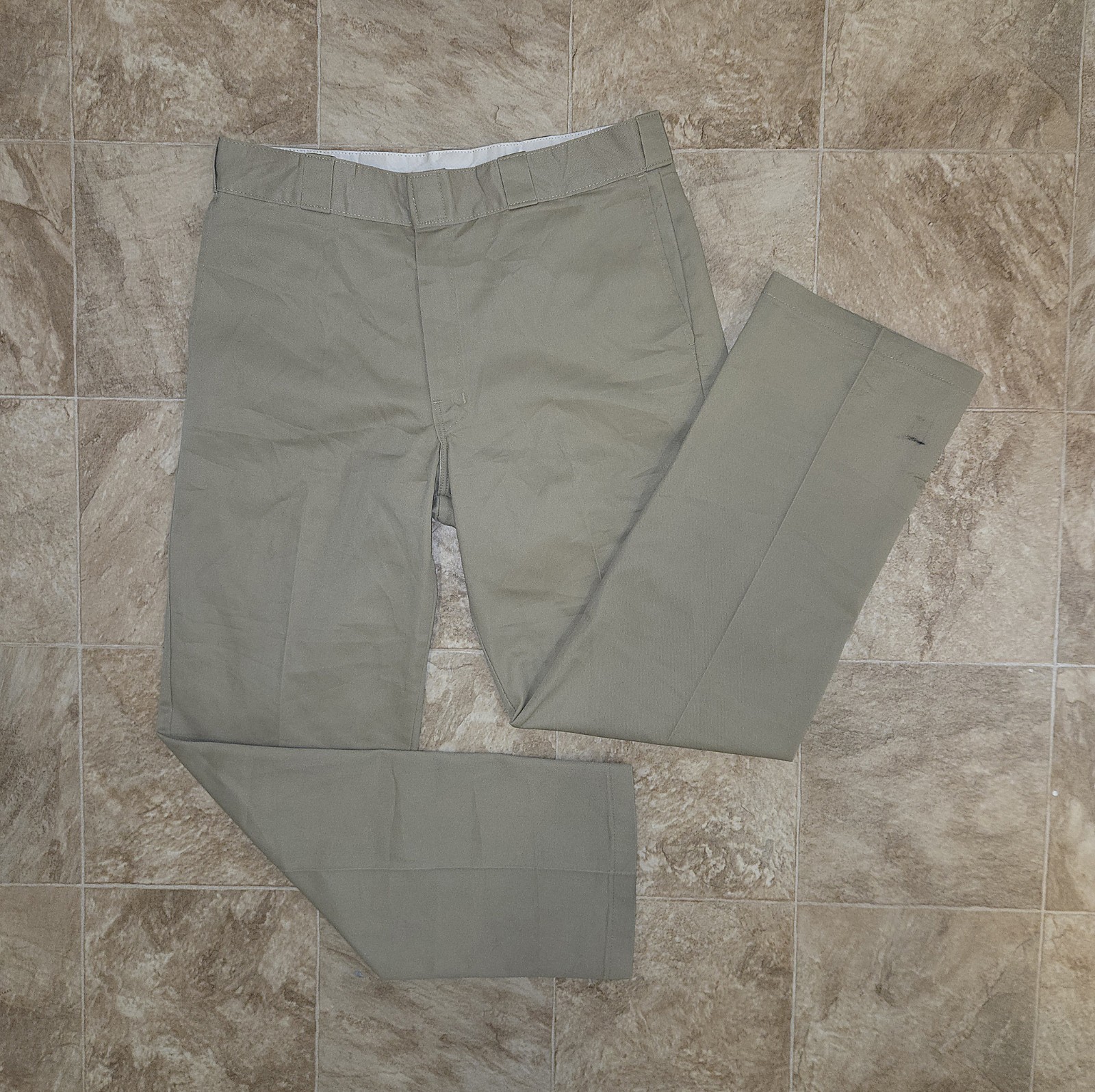 Dickies Men’s 874 Original Fit Work Pants Beige Tan Flex Size (36 × 32)