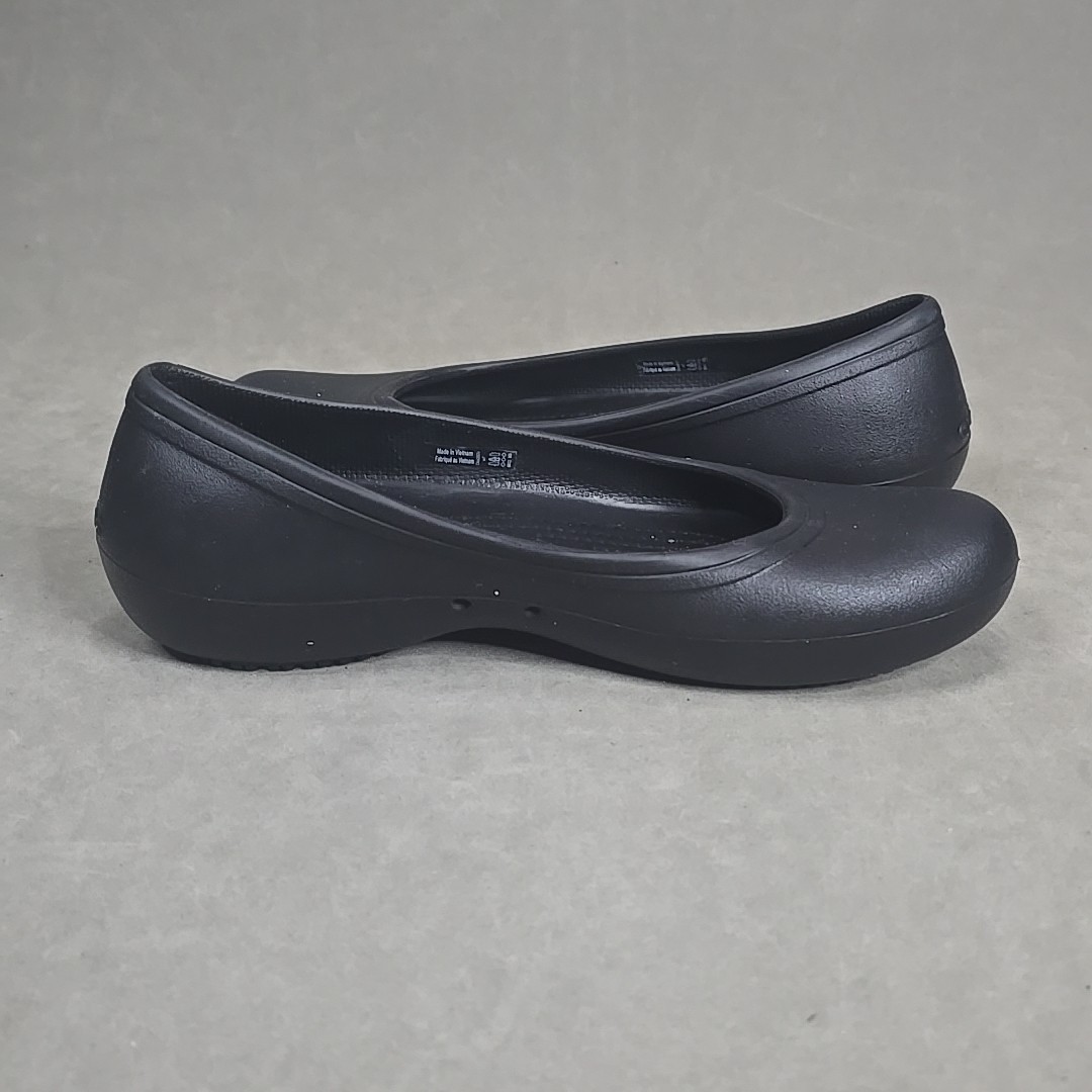 CROCS At Work Iconic Comfort Ballet Flats Black Women’s 7 Nurse 205074