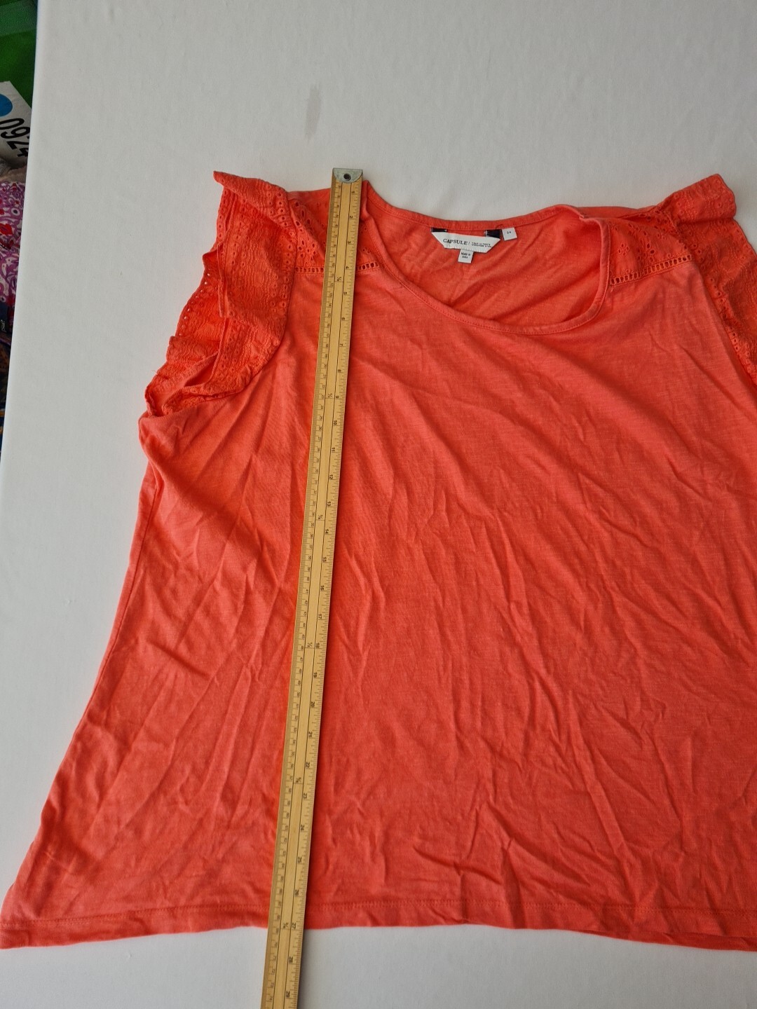 Ladies Top Capsule Size 24 Coral Embroidered Accents 29223