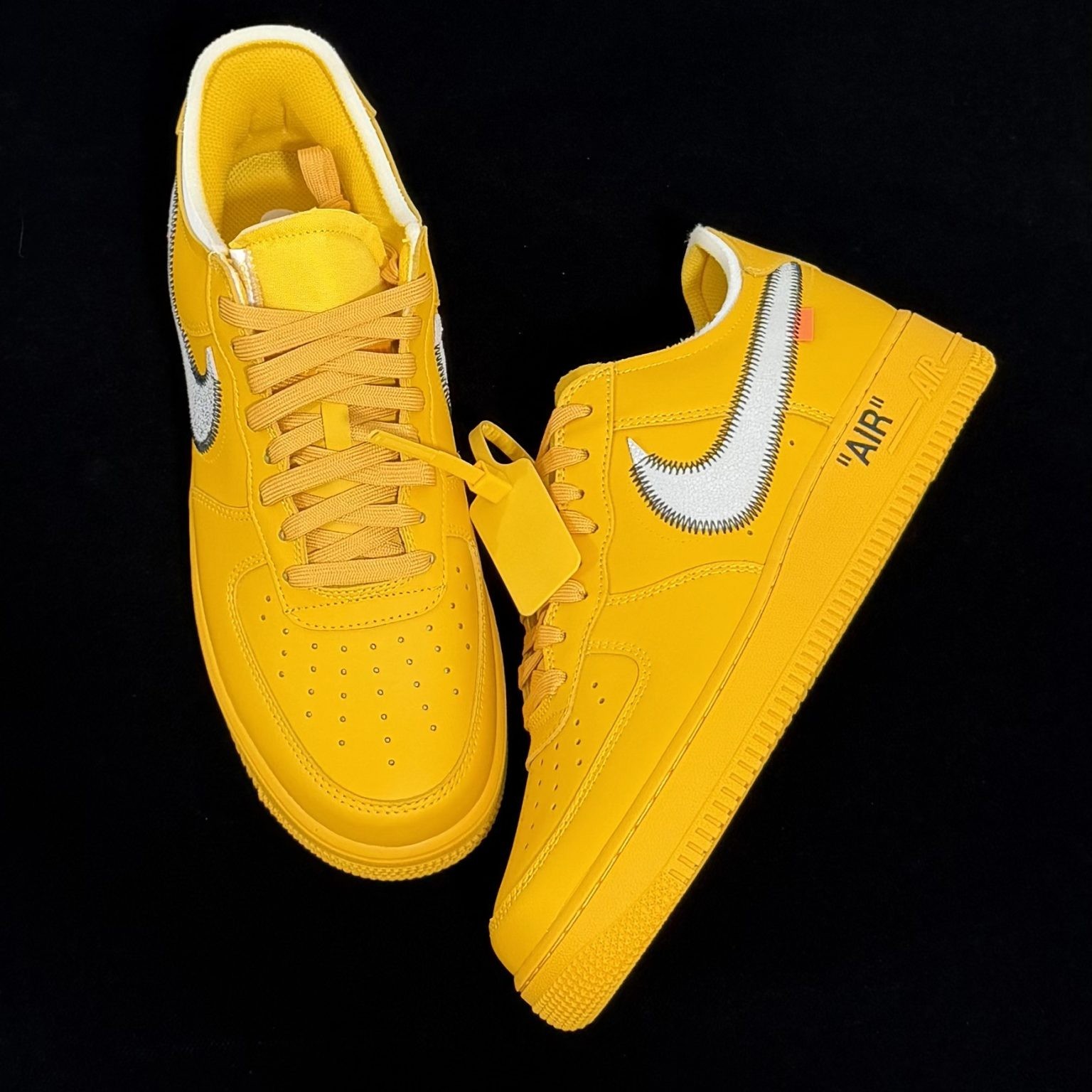 Nike Air Force 1 Low University