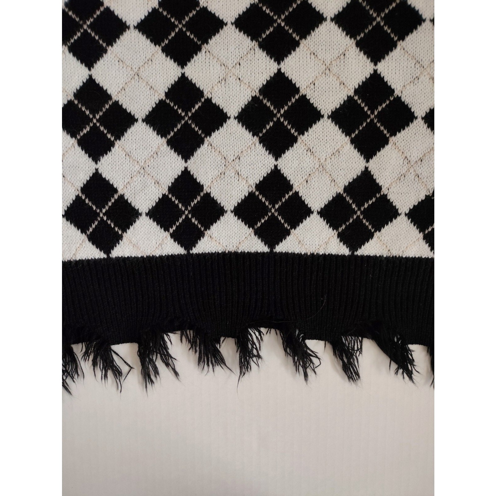 Copied – Just Polly New York Knit Argyle Cropped Fringe Sweater Women’s Size S