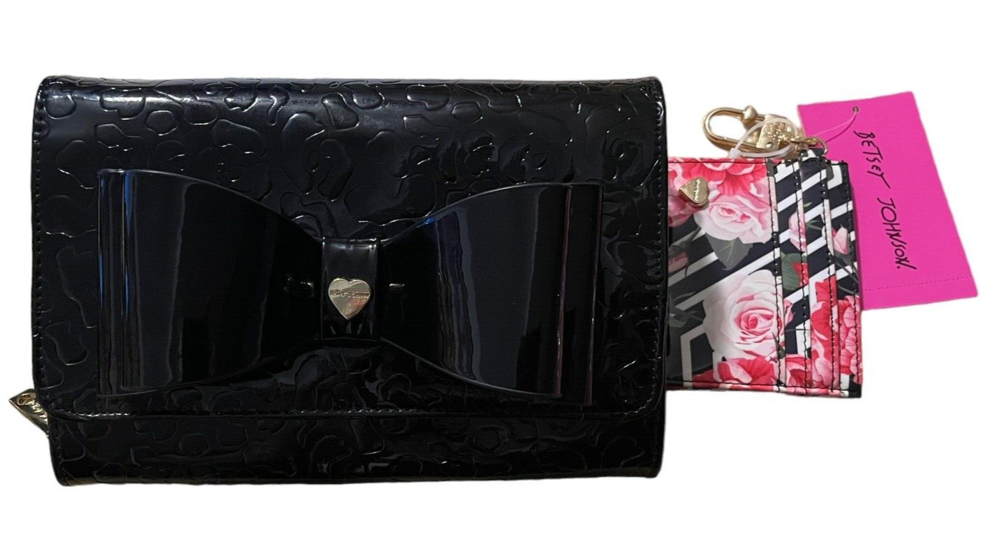 Betsey Johnson GXDANI Crossbody Card Case 2 Pc Set Black