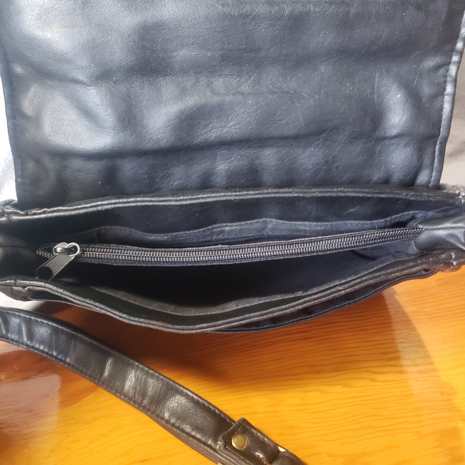Vintage Black Eel Skin Leather Purse Zippered 10x7x3